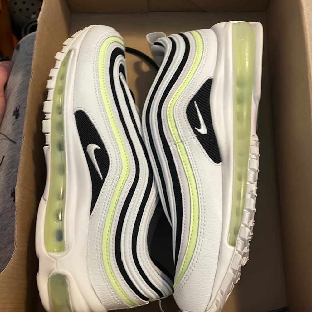 Womens air max 97